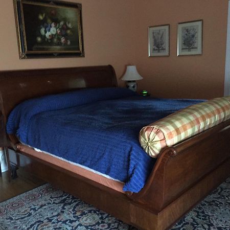Hanna House Bed & Breakfast Ню Берн Екстериор снимка