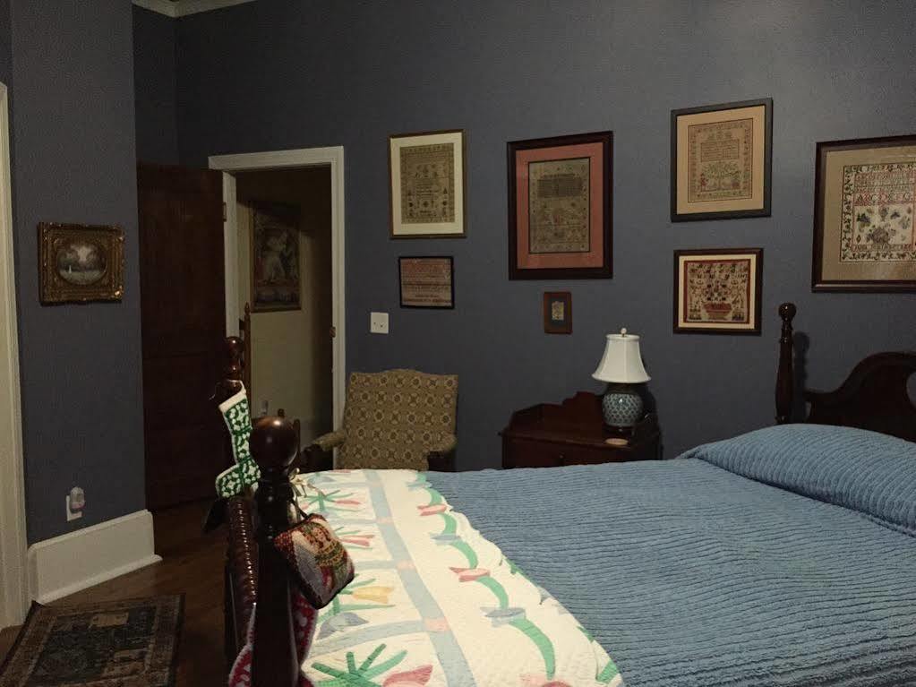 Hanna House Bed & Breakfast Ню Берн Екстериор снимка